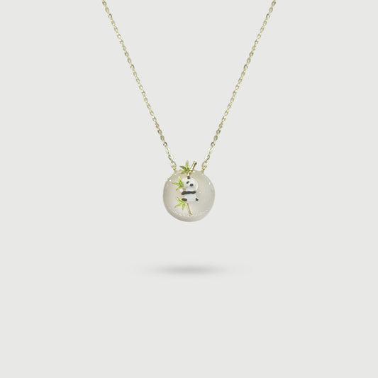 Collier panda affamé avec bambou