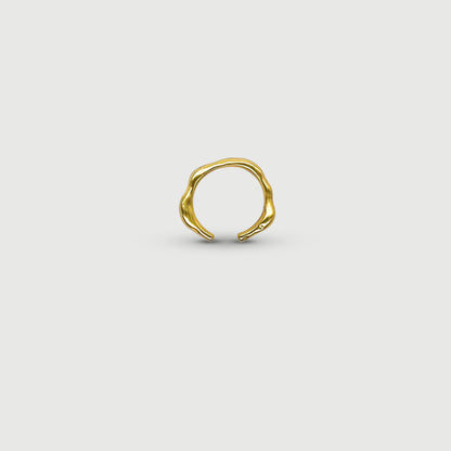 Bague ajustable fine ondulée dorée
