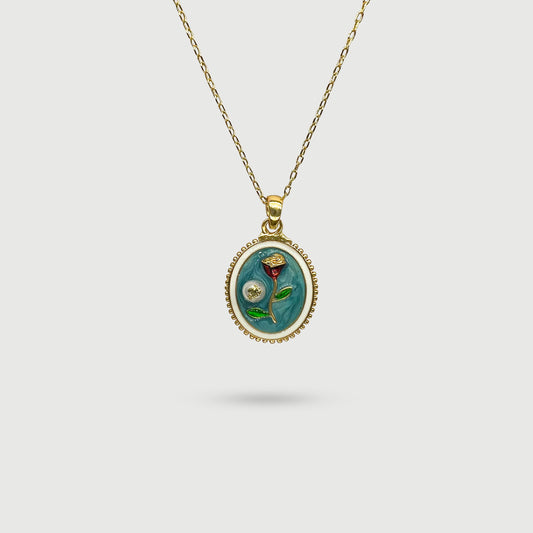 Collier rose rouge en relief avec perle